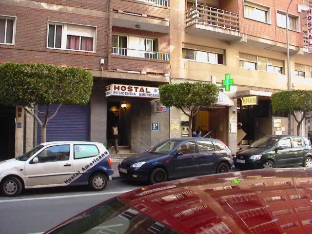 Pension Americano Almeria Bagian luar foto
