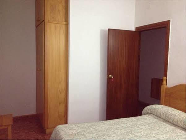 Pension Americano Almeria Bagian luar foto